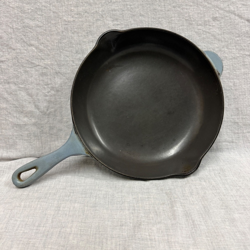 Le Creuset Blue Enameled Cast Iron Skillet 23 Frying Pan Made in France Vintage